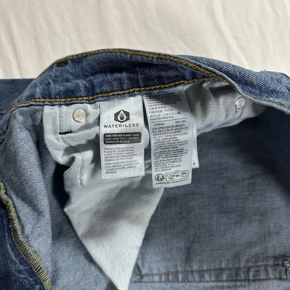 Levis 505 Jeans Mens 40x30 Blue Regular Fit Straight Leg Medium Wash Denim Faded